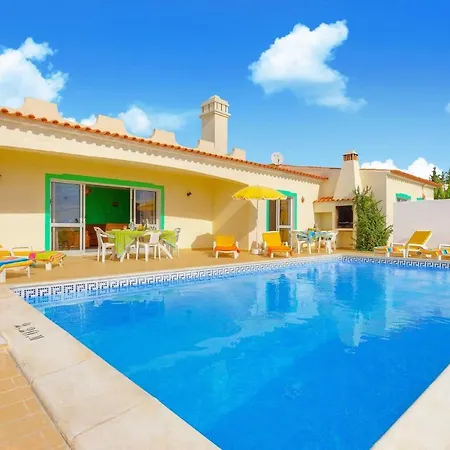 Villa Tinoco Patroves